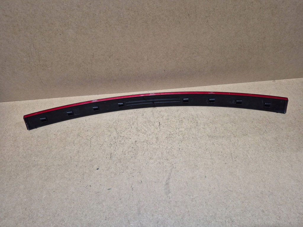 фото №8, Накладка отражатель молдинг крышки задняя porsche 911 997 99751225902