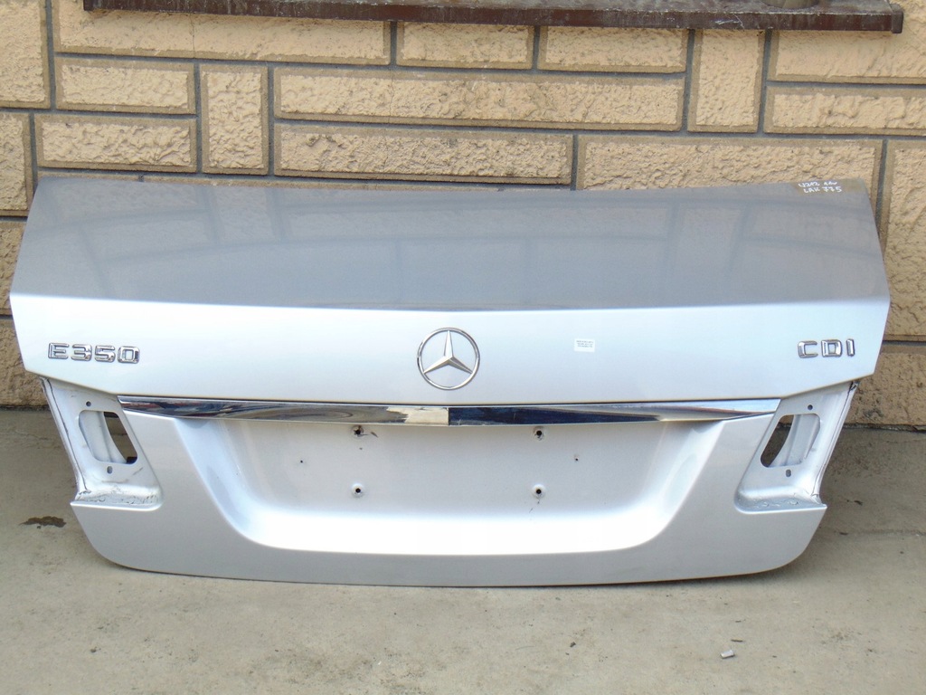 фото №1, Крышка багажника багажника задняя задняя mercedes e w212 775