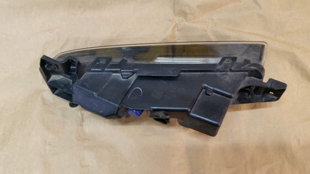 фото №12, Протитуманна фара bmw 7 правий i лівий led