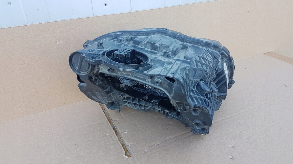 фото №13, Лампа перед левая porsche taycan 9j1 full led 9j1941031e