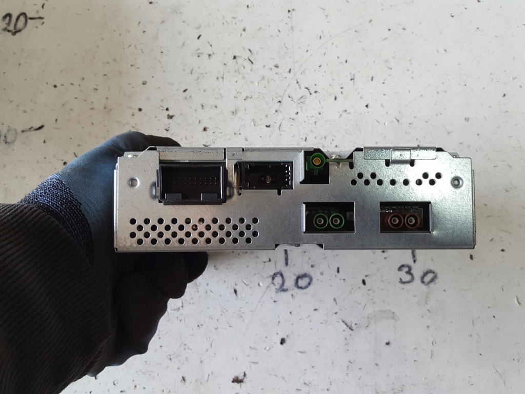 фото №1, Audi a8 d4 4h 09-13r тюнер радіо tv 4f0919129c