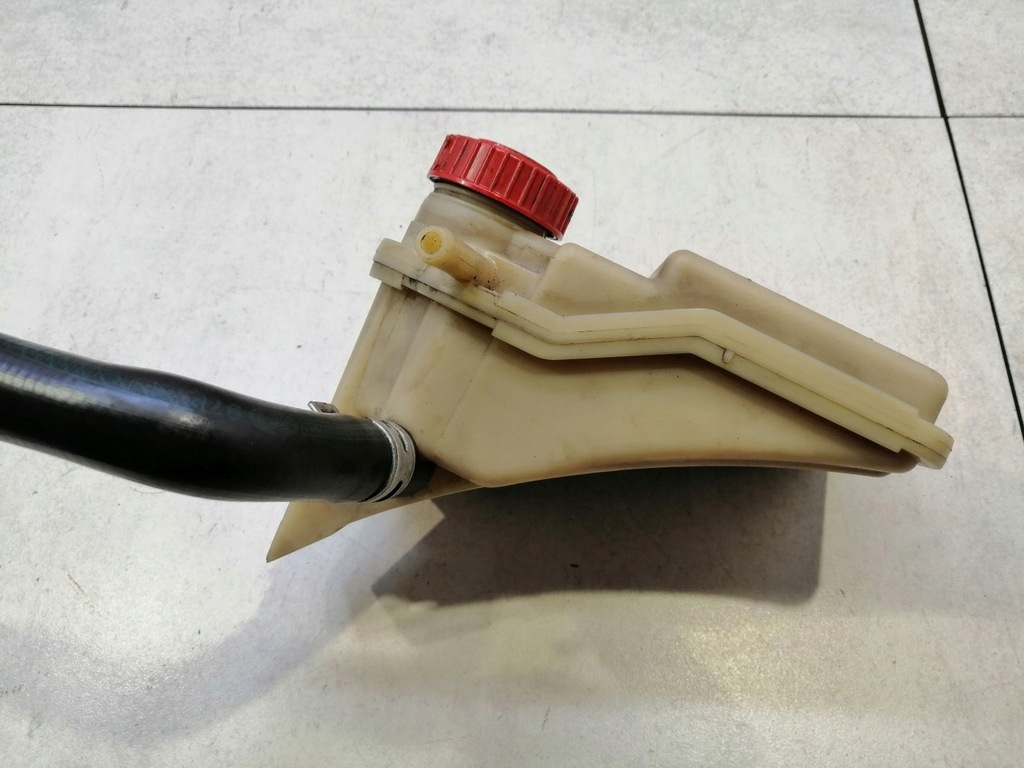 фото №9, Бак усилителя citroen xsara 1.4 9605687880