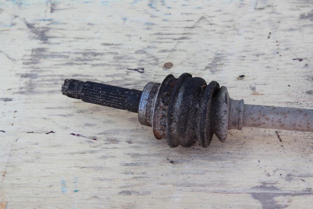 фото №2, Привідний вал задня subaru legacy iv