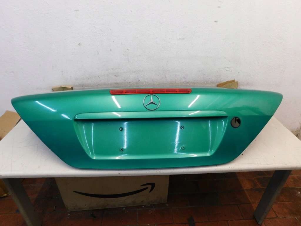 Купити Кришка багажника багажника 252 mercedes slk r170 2.0b 99r