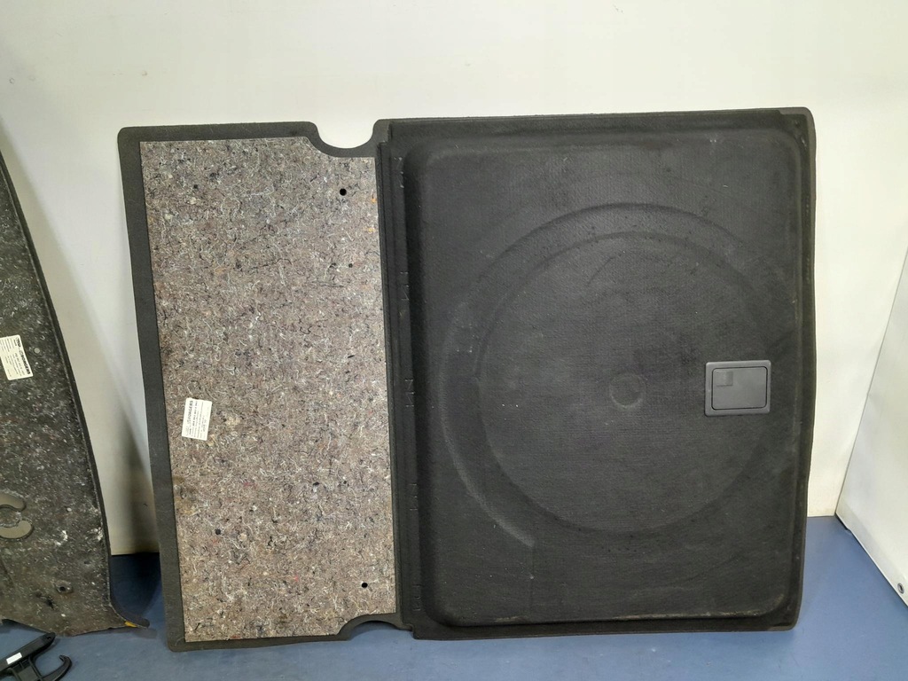 фото №6, Audi a8 d3 підлога обшивка багажника