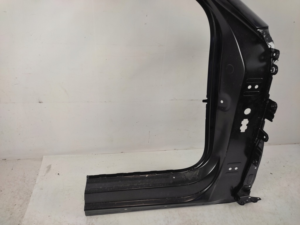 фото №4, Audi a6 c8 4k 4k0 порог блок двигателя правый перед рама