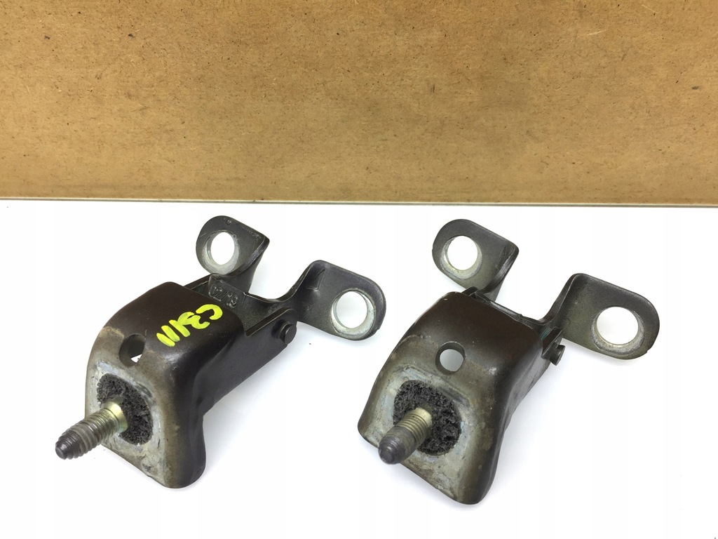 фото №1, Citroen c3 iii петля петли крышки багажника evlc