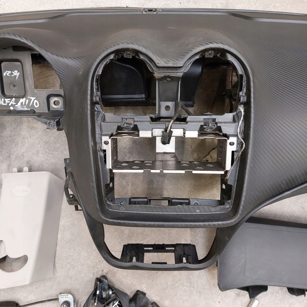 фото №8, Alfa romeo mito панель приладів приладова панель приладів консоль + подушки безпеки + датчик + ремені