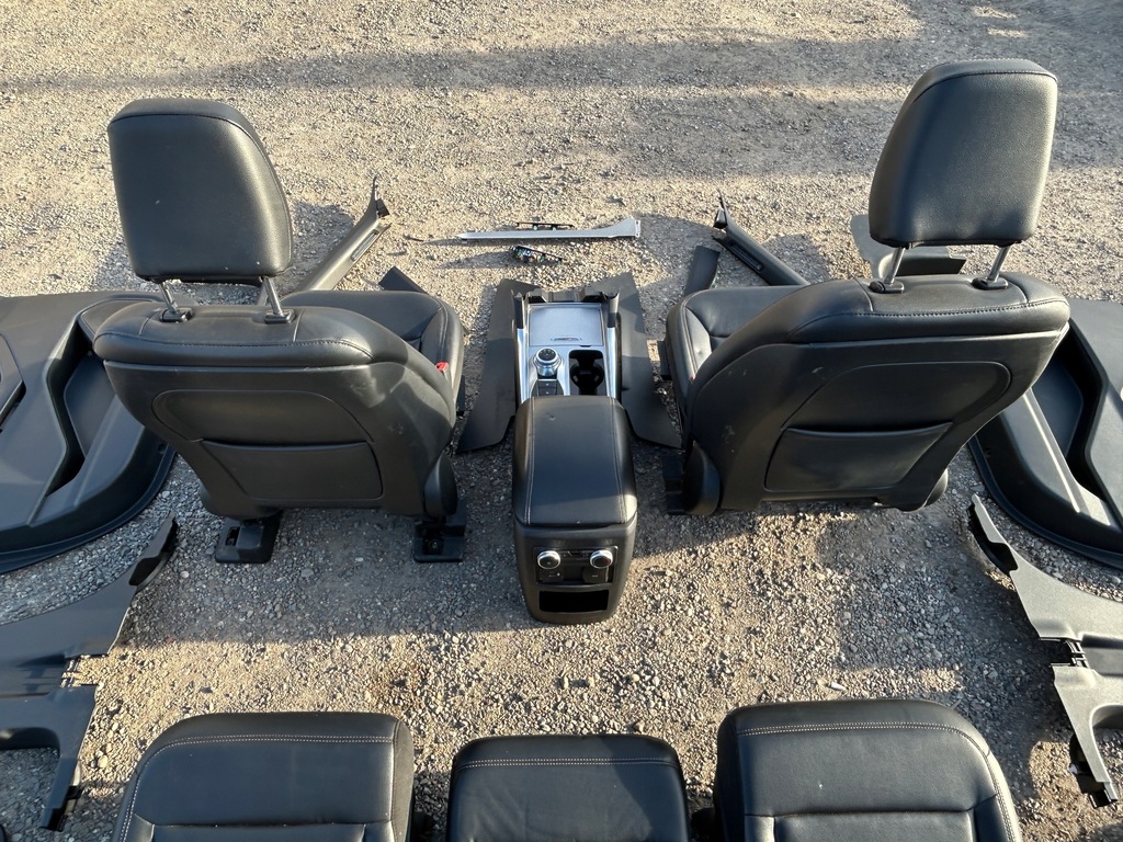 фото №11, Сиденья салон кожа обивка обшивки ford explorer vi 2020r-