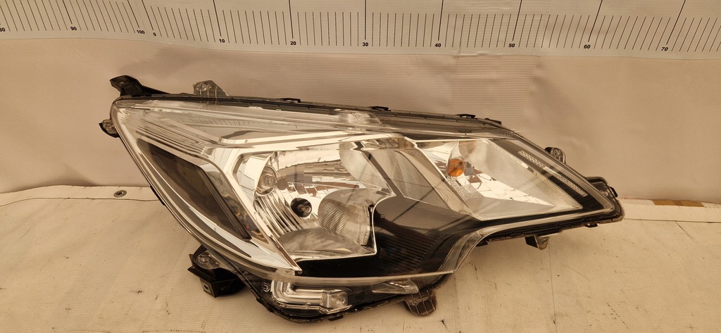 фото №1, Mitsubishi space star iii 3 лампа передняя правая