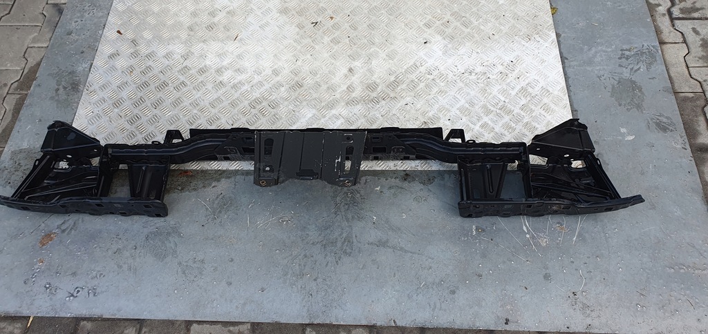 фото №1, Toyota hilux балка бампера задняя задняя