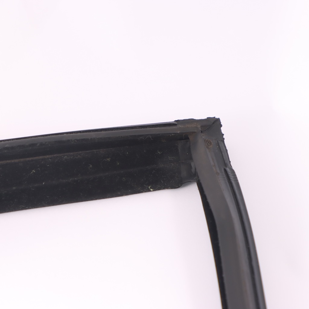 фото №9, Mercedes w251 прокладка резиновый элемент стекло дверь левый задняя a2517350825