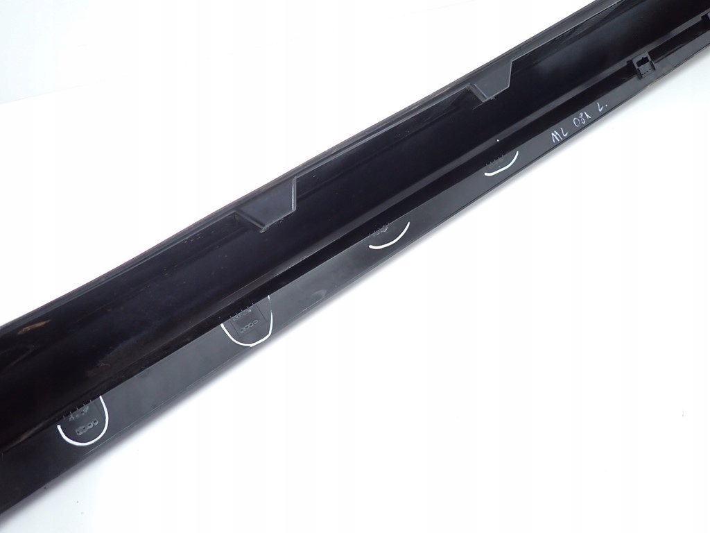 фото №6, Молдинг защита порог порог левая mercedes ml w164 08r