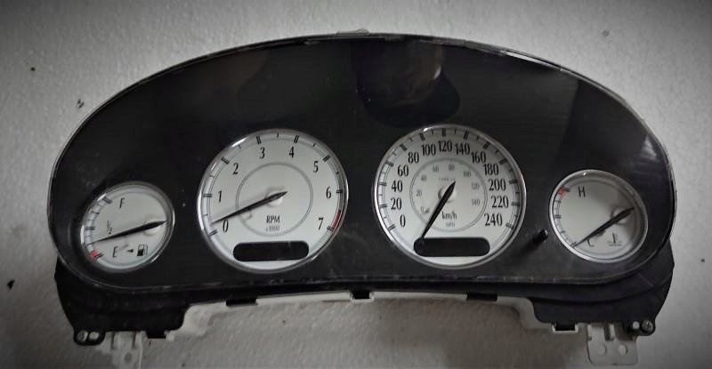 фото №1, Счетчик приборы chrysler оригинальный номер p05026411ac