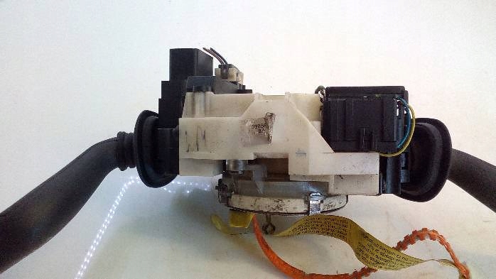 фото №6, Перемикач комбінований з стрічка volvo v40 1999r.