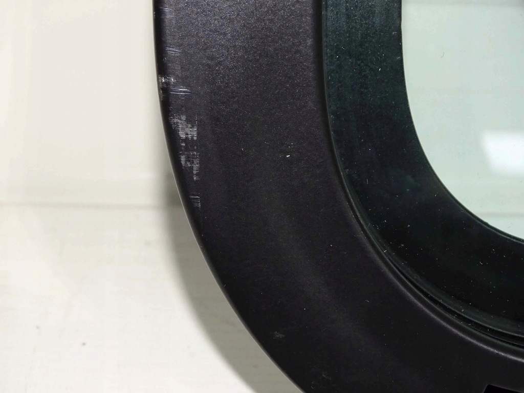 фото №4, Оригинальная стекло боковая правая рамка defender 2007-