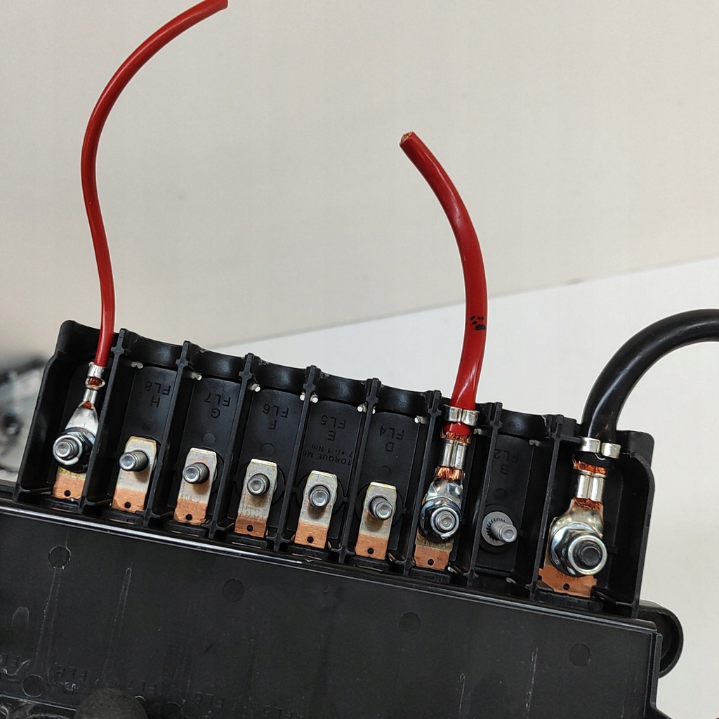 фото №5, Land rover range rover sport l494 2018 рамка / модуль предохранителей