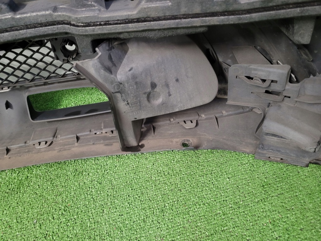 фото №15, Mercedes glc x253 w253 a253 lift бампер перед передній решітка радіатора решітка радіатора напрямні оригінальний номер