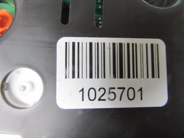 Magentis 2 2.0 crdi 10r панель приборів Недорого