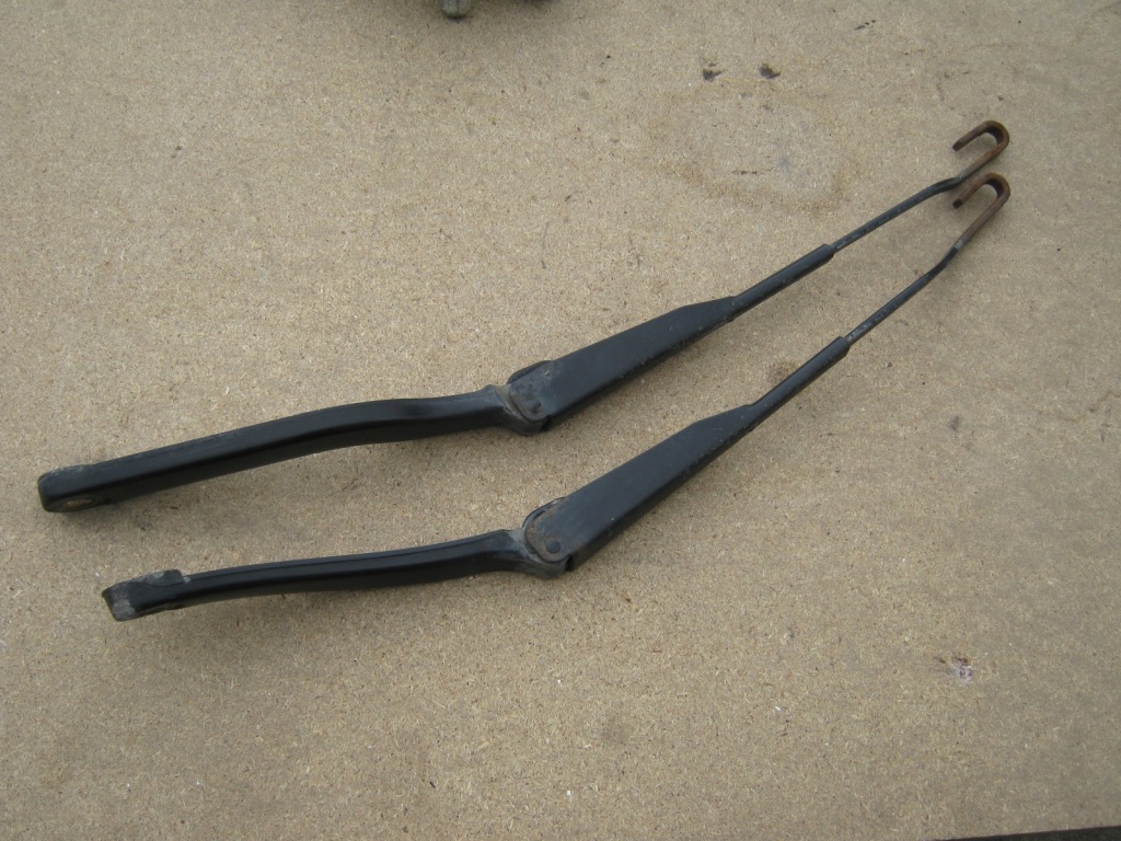 Купити Saab 9-5 2,3t важелі двірник eu пара