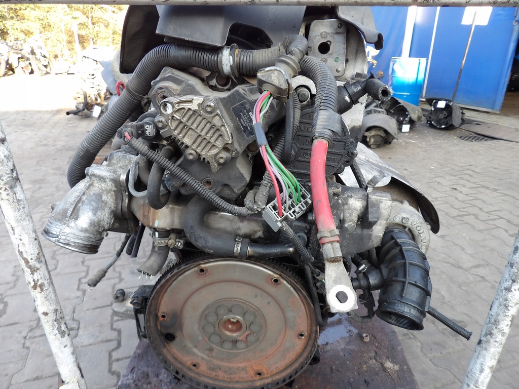 фото №6, Volvo s60 2,4d двигатель kompletny d5244t 120kw 163km