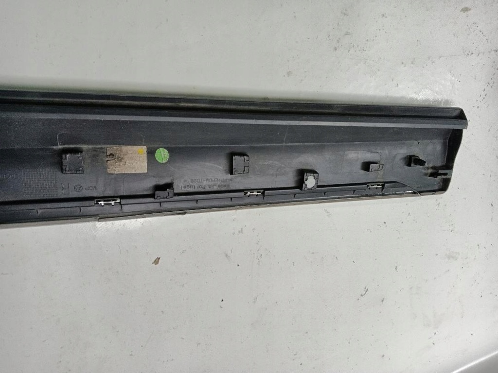 фото №8, Молдинг двері правий перед передня vw t-roc