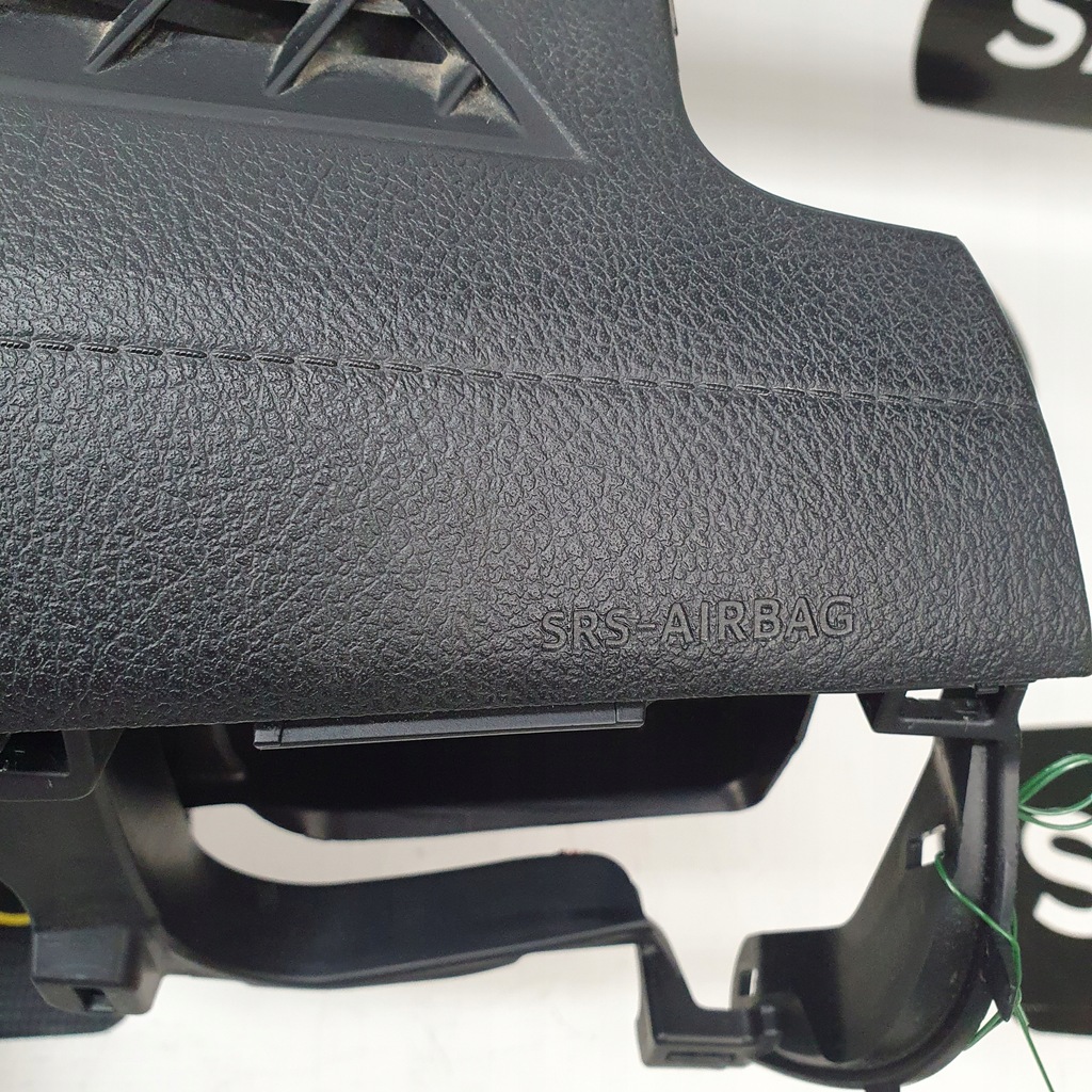 фото №5, Hilux 8 панель приладів консоль подушки безпеки ремені подушка безпеки