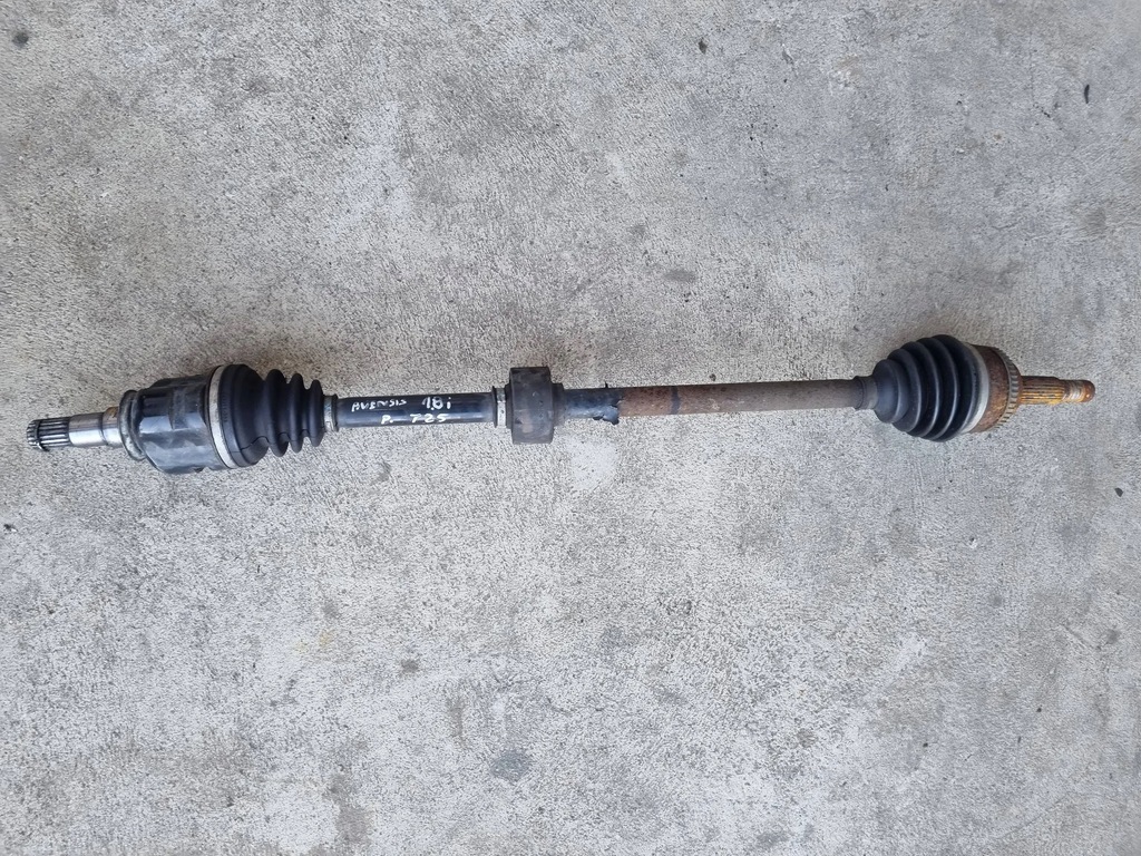 фото №1, Toyota avensis t25 приводной вал правая перед передняя длинная 1.8