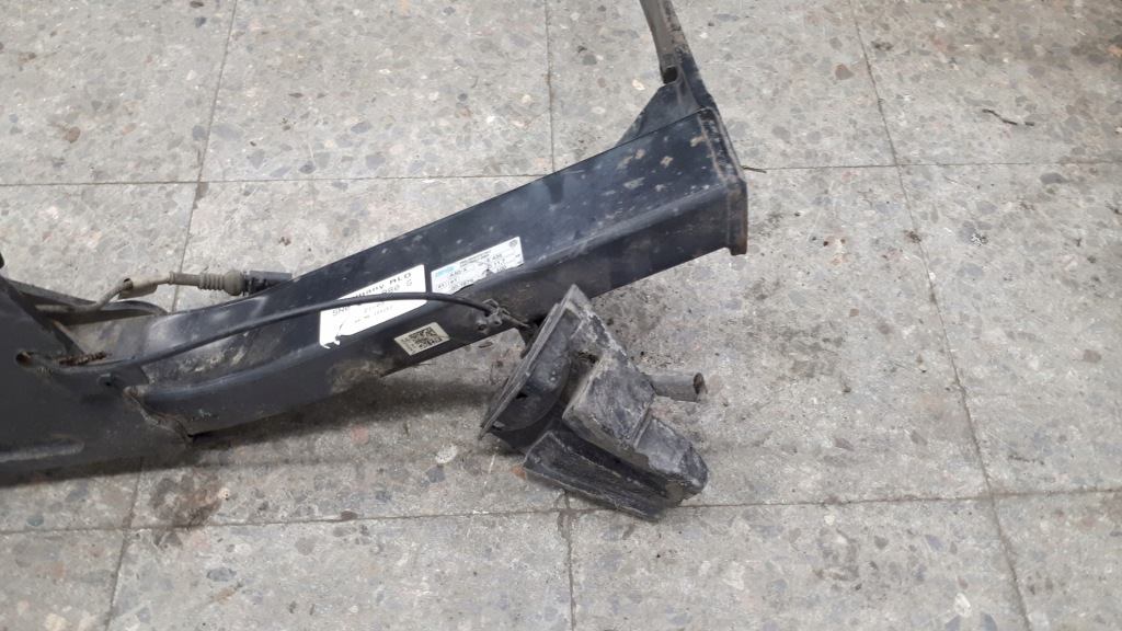 фото №11, 5n0803880g hak буксировочный vw tiguan