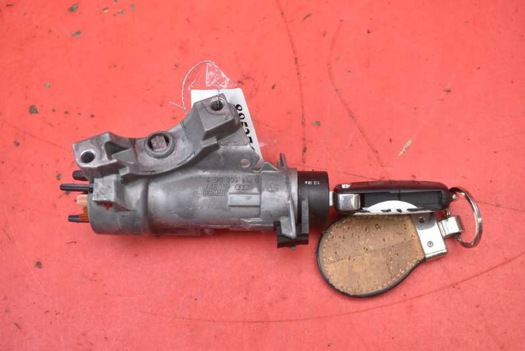 фото №5, Замок зажигания ключ 4b0905851c skoda roomster 1.4 16v 86 km 06-10