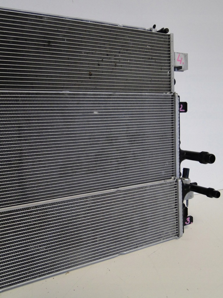 фото №10, Mercedes c klasa w206 s206 206 радиатор wody жидкость nt низкотемпературная