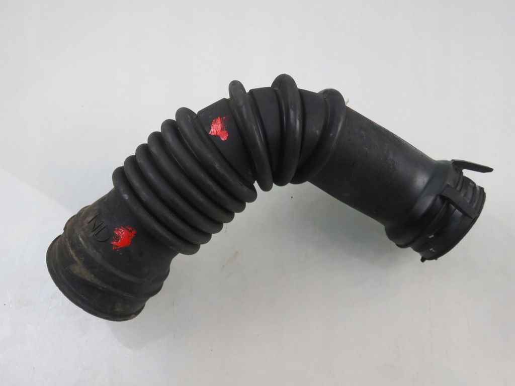 фото №6, Труба впуска toyota auris ii e18 1.4 d-4d 178800n070