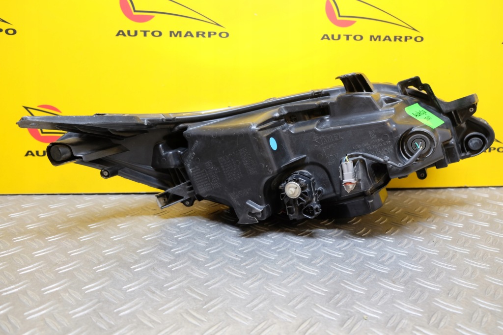 Toyota avalon рестайлінг  2015- фара фара full led ліва америка Зі Шроту