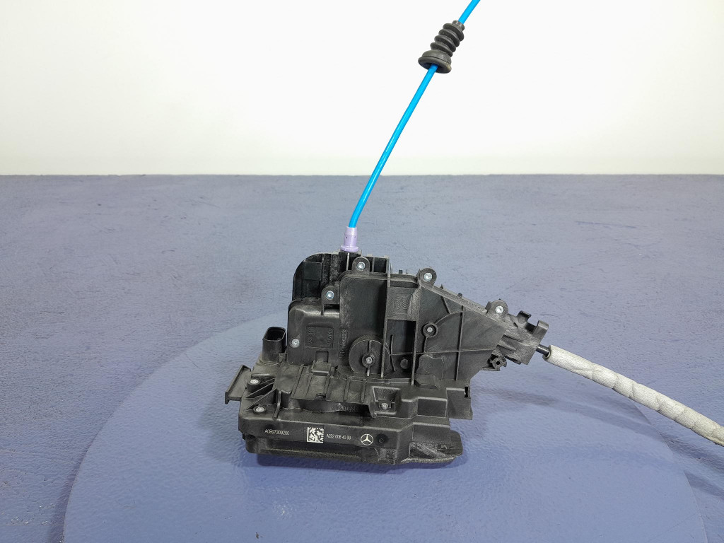 Mercedes gle w167 замок двері задній задній правий 4 pin a2220064099 в Україні