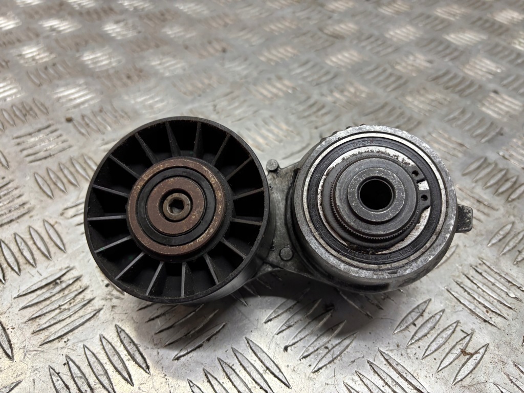 Купити Mercedes s w140 5.0 v8 c140 натягувач ремінь клиновий 1192020240