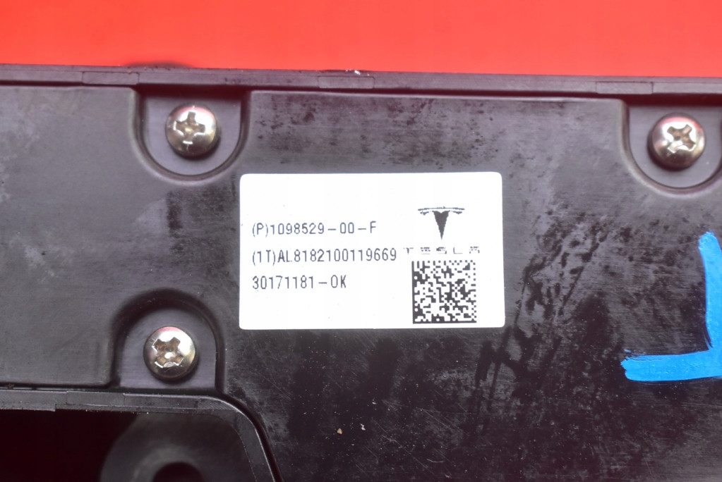 фото №7, Панель регулювання сидіння водія 1098529-00-f tesla model 3 17-21