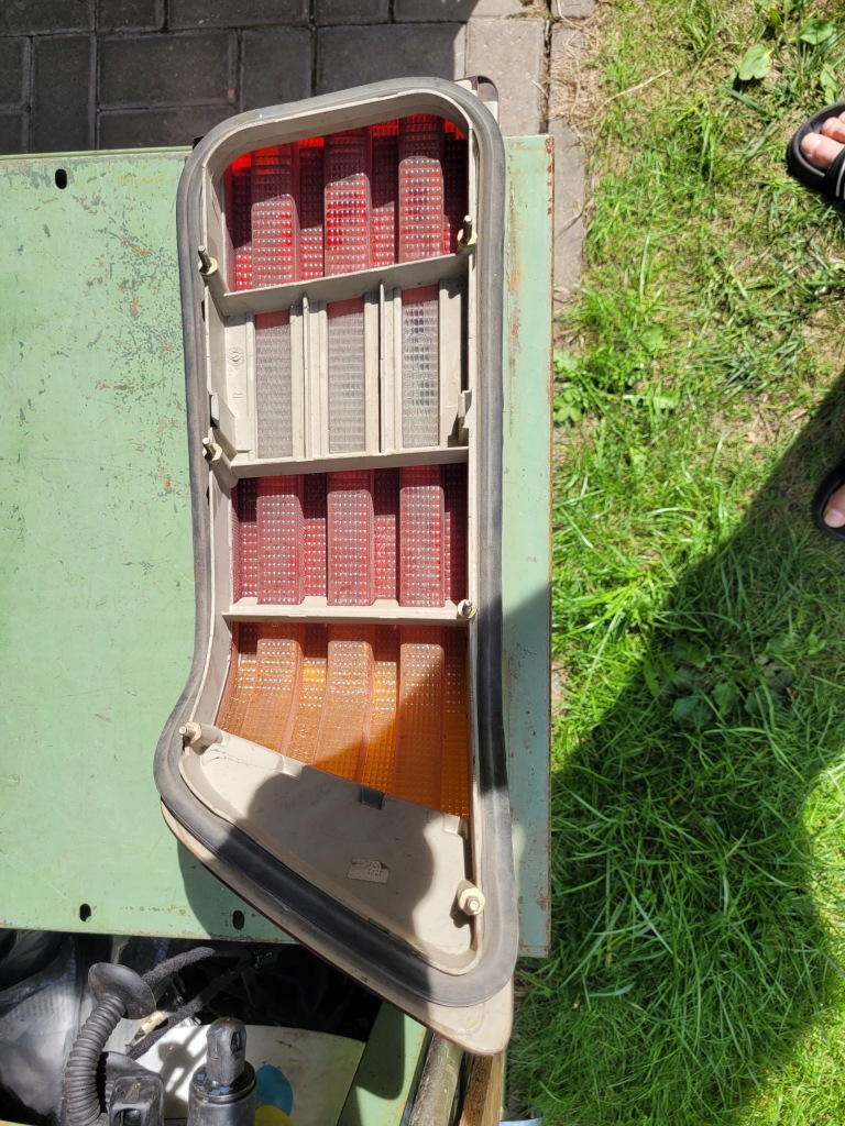 Mercedes w129 sl лампа задний  левая a1298201864 в Украине