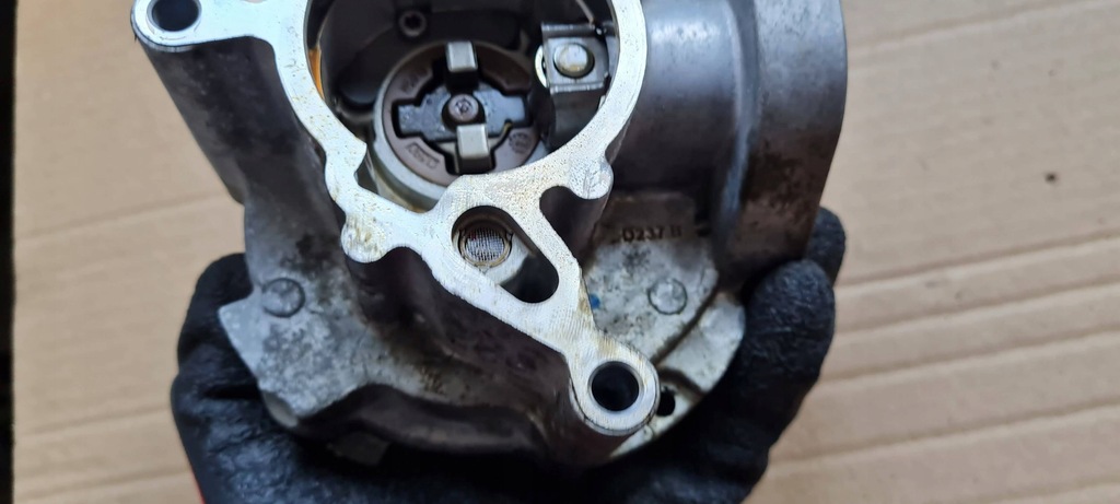 фото №8, A4 b9 8w lift насос вакуумa вакуум 2.0 tfsi 06k145100ae a5 8w