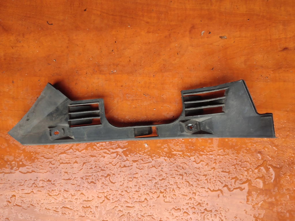 Купить Направляющая бампера левый задняя leon i 1m6807393d