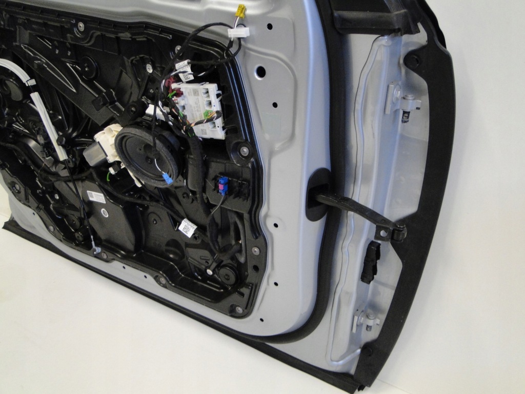 фото №13, Mercedes двері передні ліва s klasa 223 w223 a2237200300 988