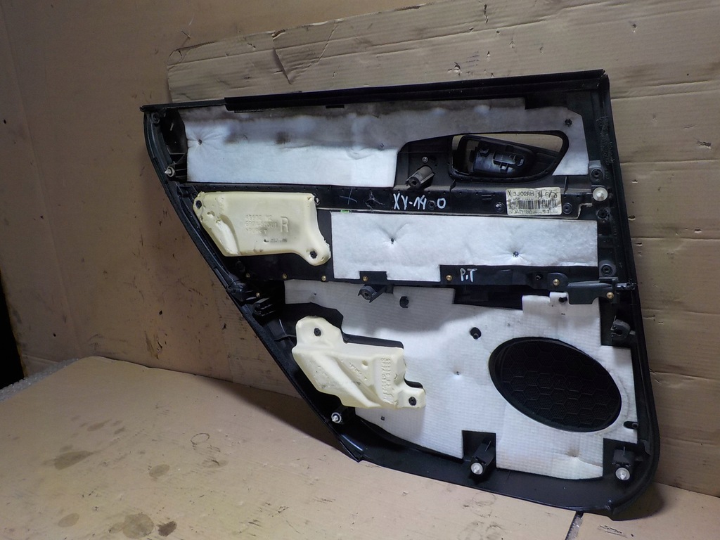 фото №5, Mazda 6 обшивка двері правий задня