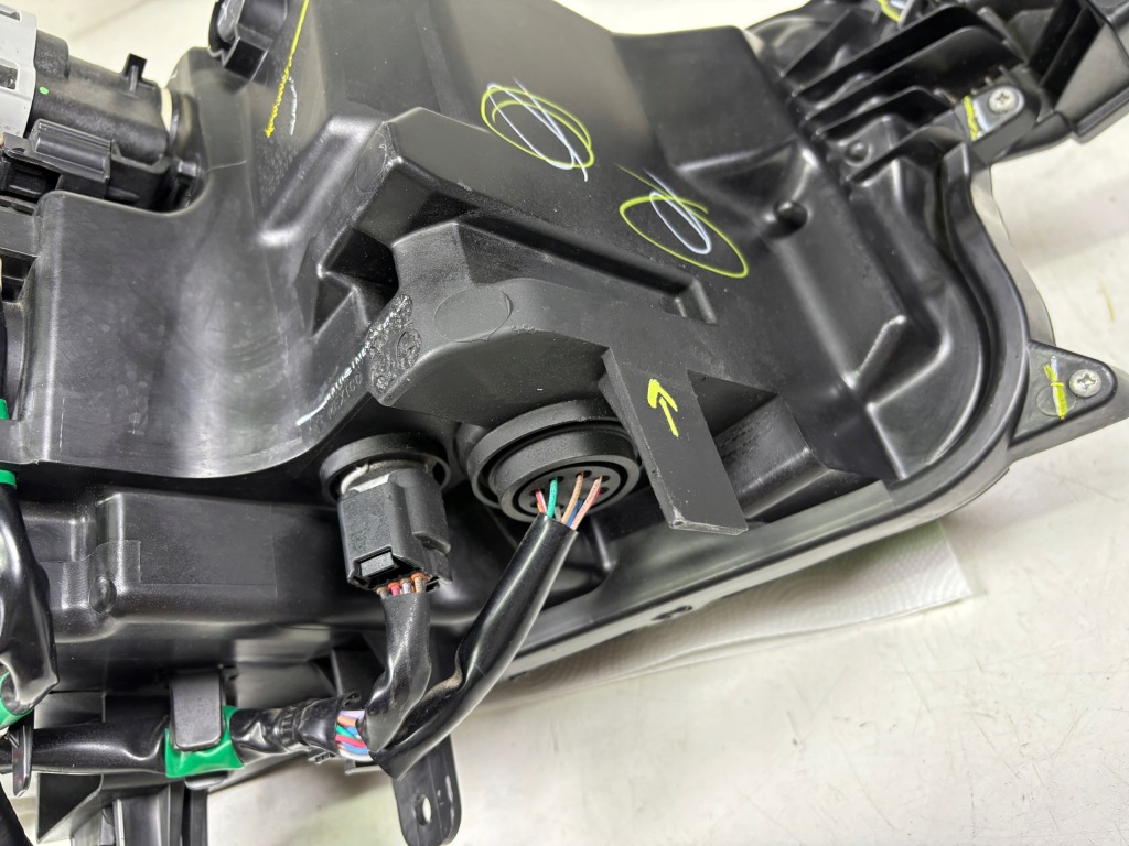 Фара левая передняя mazda cx30 cx-30 full led dgj1-51040 в Украине