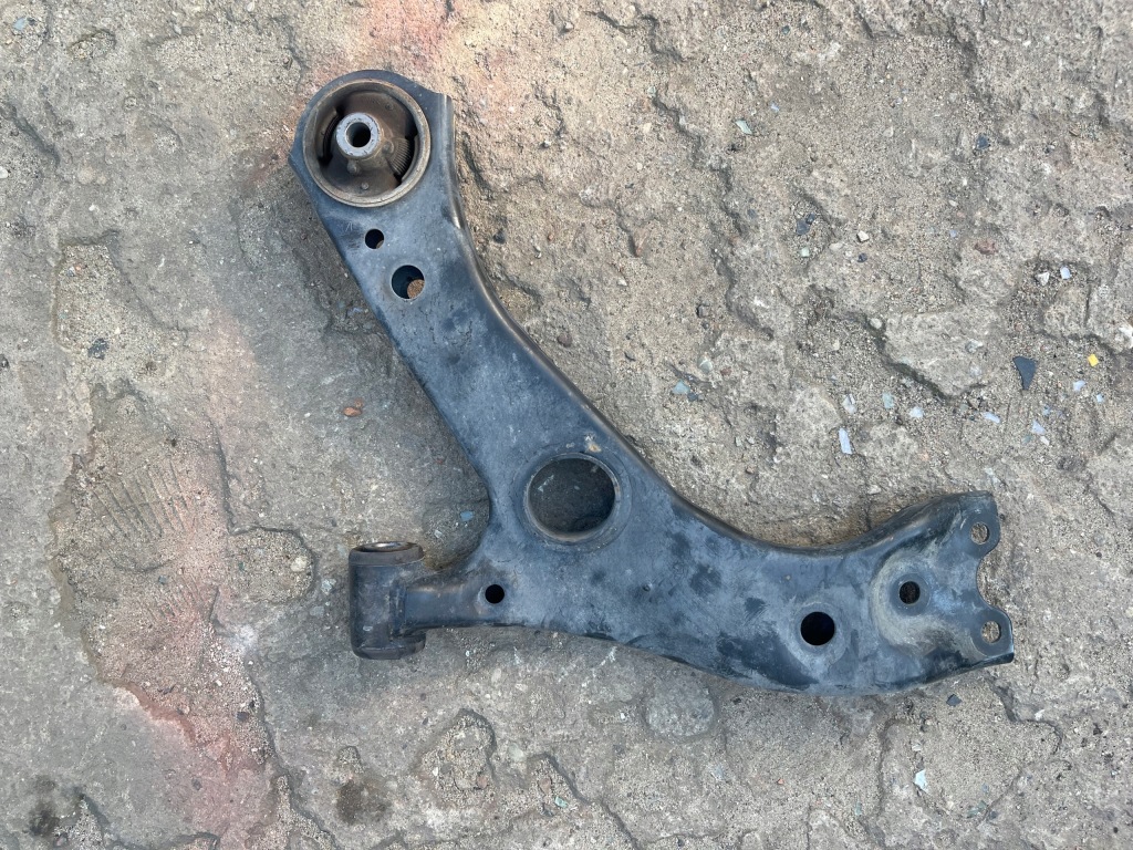 фото №1, Lexus ux важіль лівий перед передній 2019-