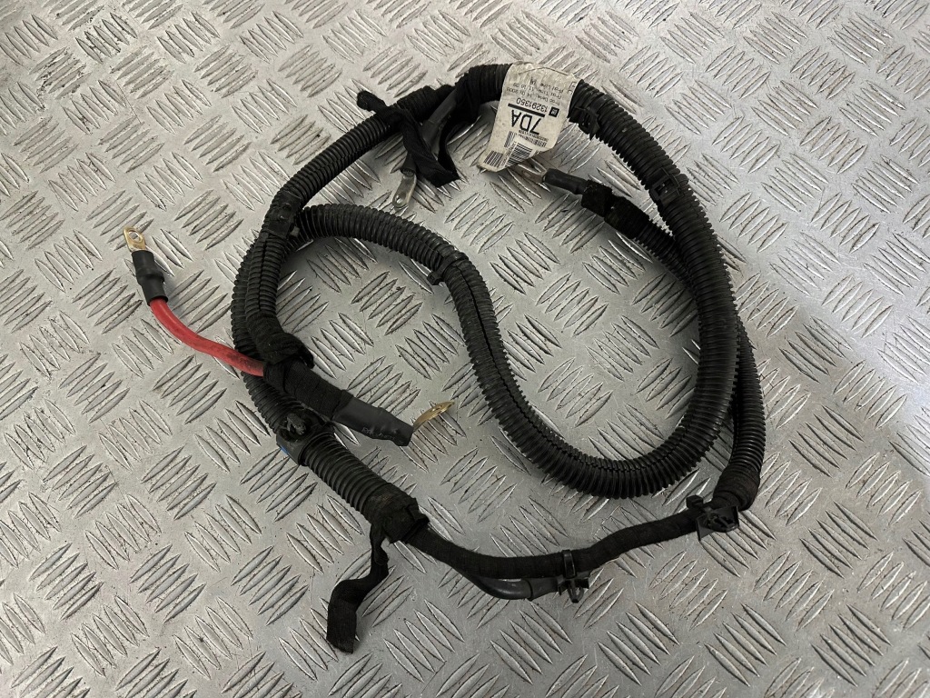 Купить Opel жгут электропроводка генератора 13291350