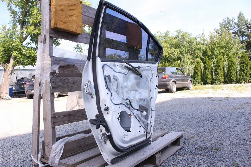 фото №7, Дверь правый задняя nissan maxima a35 голый