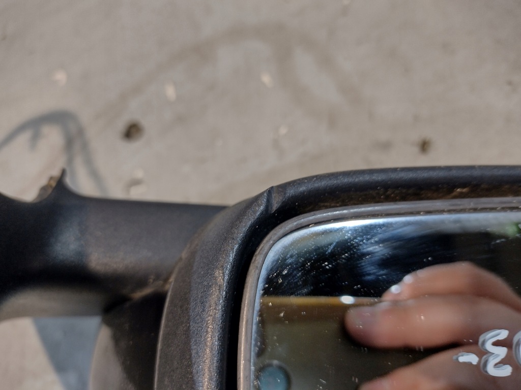 фото №16, Зеркало левая 8pin volvo v50 k: 45200