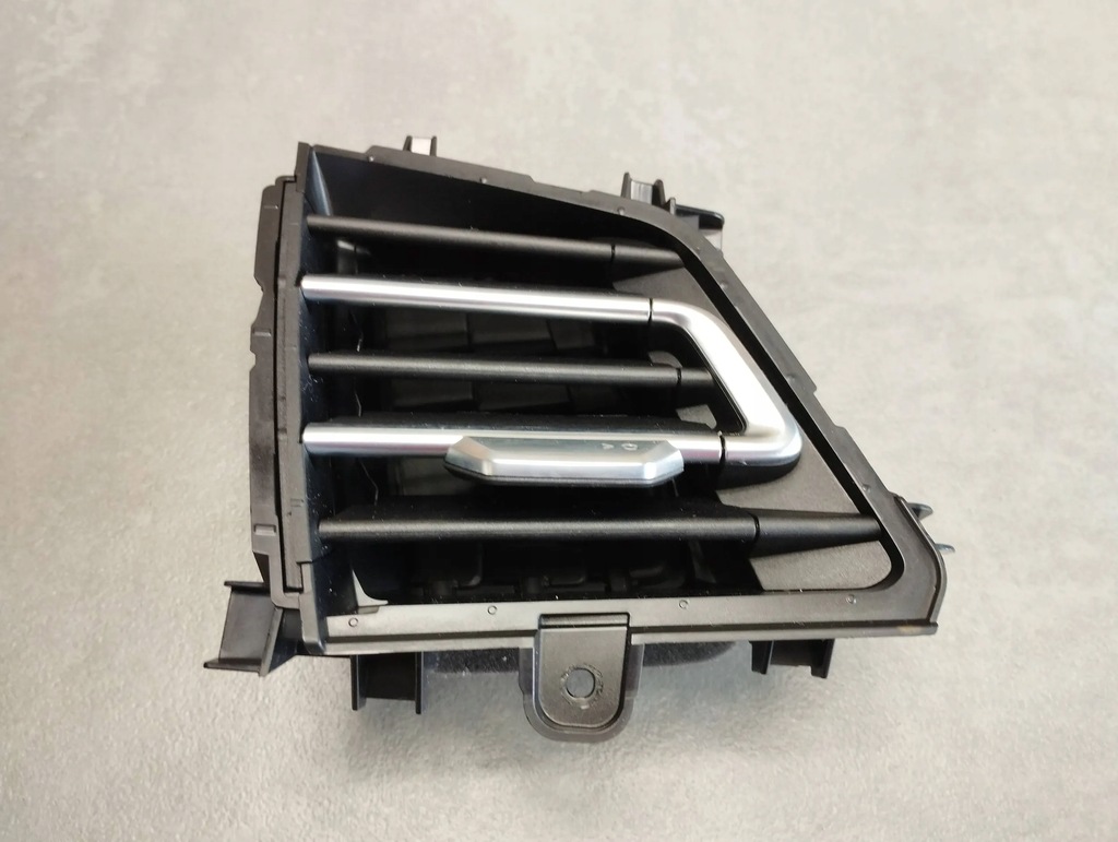 фото №1, Audi q4 e-tron решётка обдув 89b820901