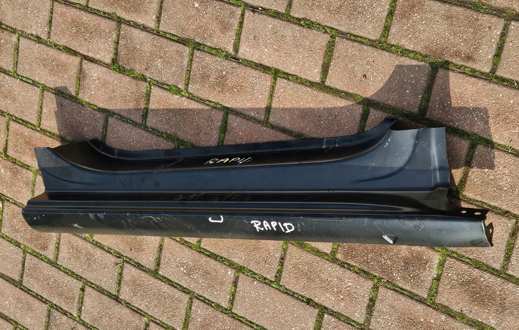 фото №3, Skoda rapid поріг обшивка ліва перед