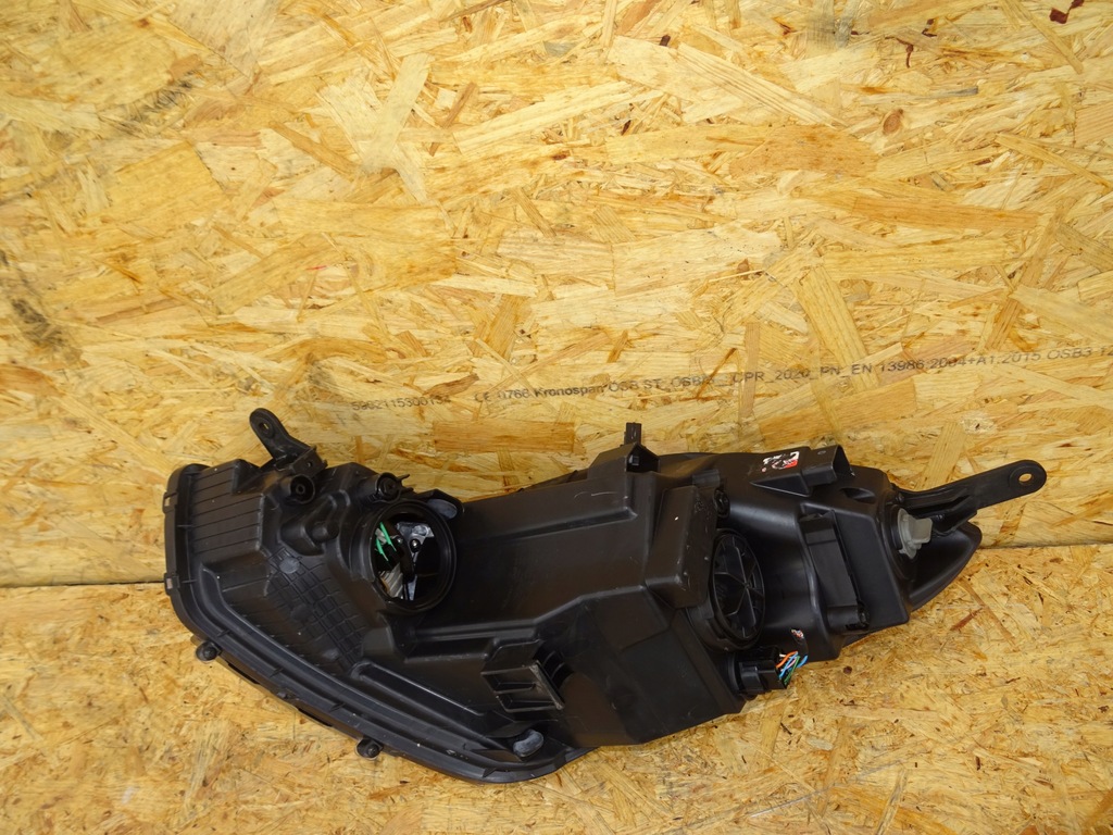 фото №4, Hyundai ix20 лампа правая