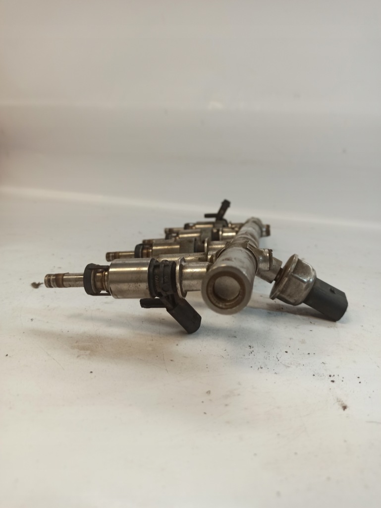 фото №7, Volkswagen vw passat b8 молдинг впрыскная 06k133317h